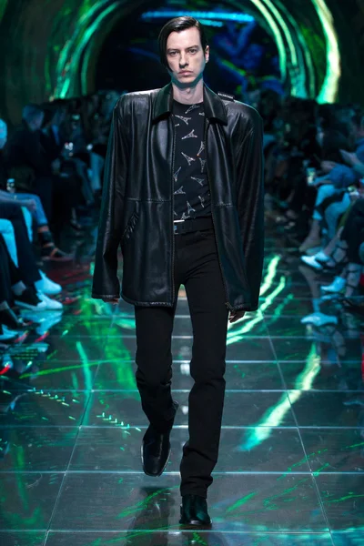 Look 20